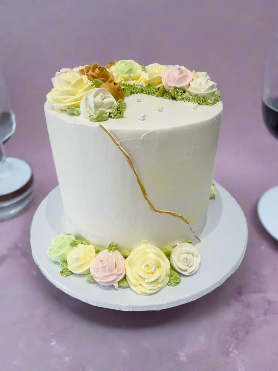 Pastel Shades Cream Cake - Image 4