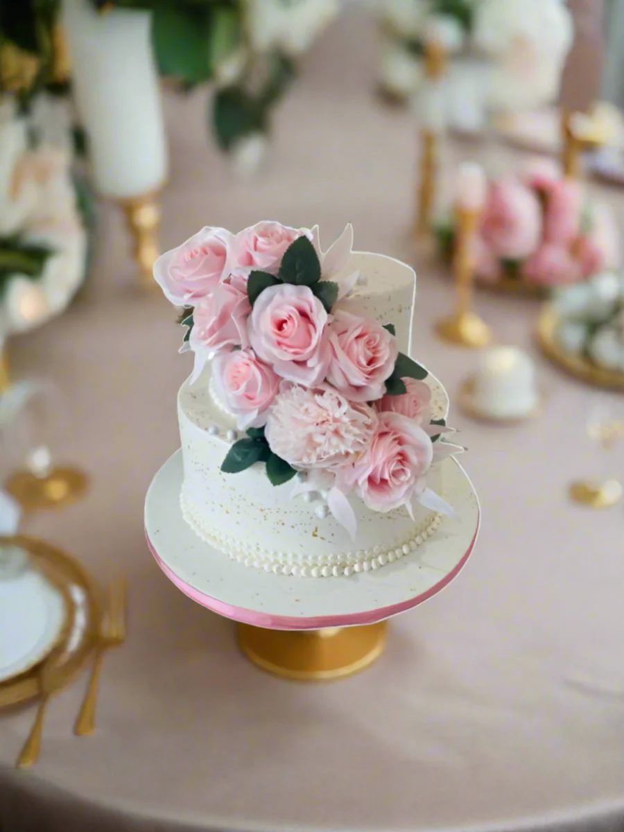 Patricia Wedding Cake - Image 2
