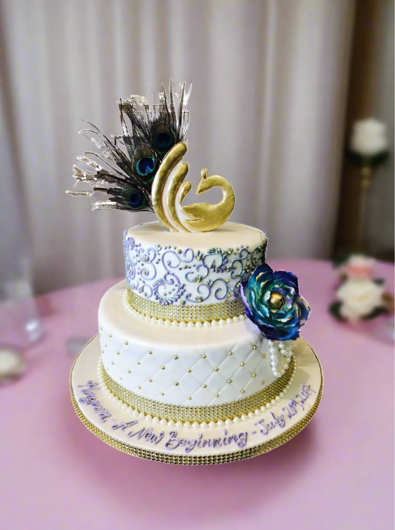 Peacock Wedding Cake - Image 3