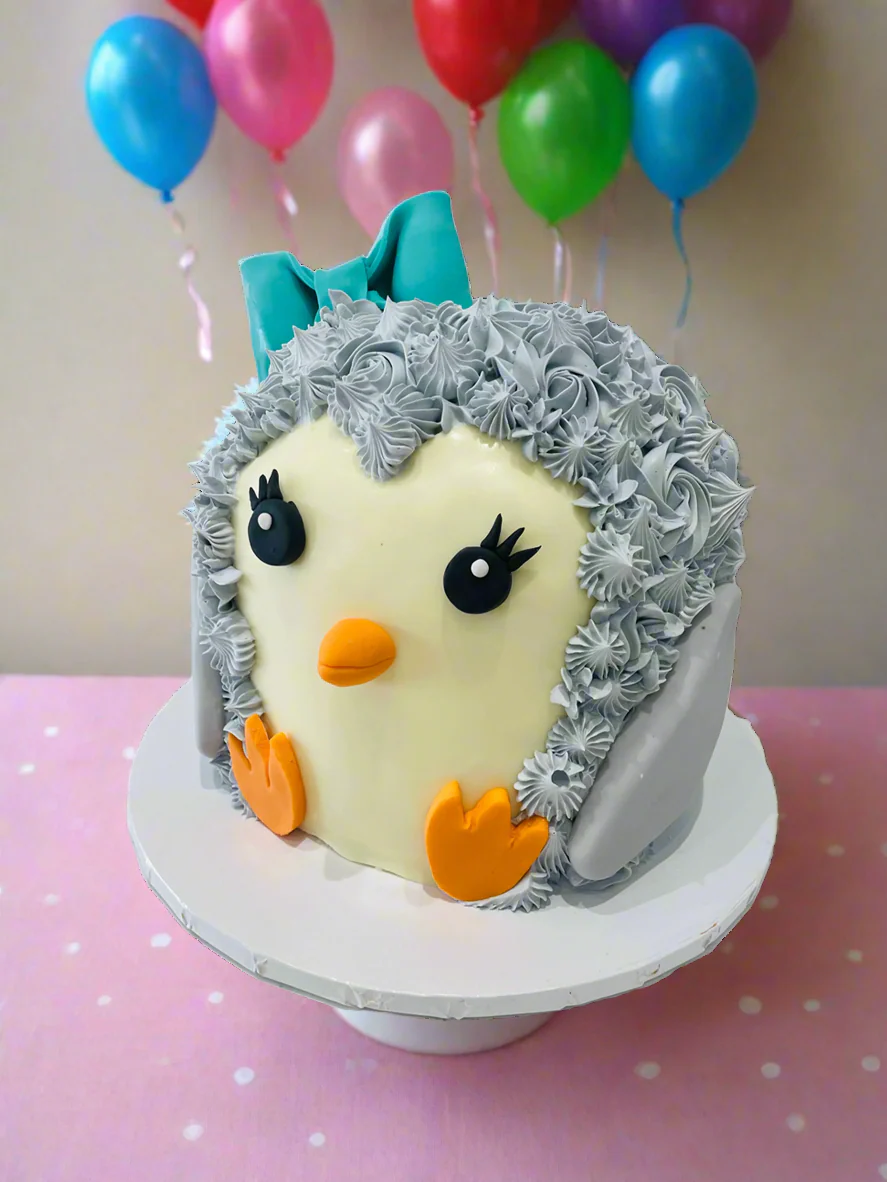 Penguin Molded Cake - Image 3
