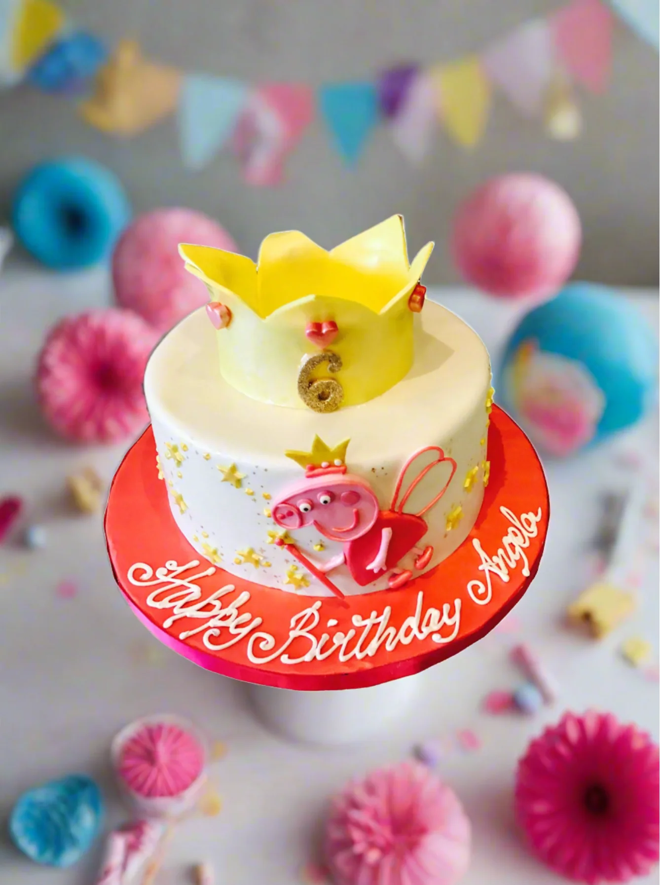 Peppa Pig Fondant Cake - Image 3