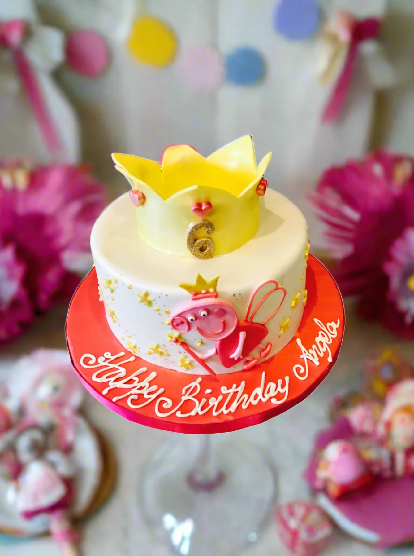 Peppa Pig Fondant Cake - Image 4