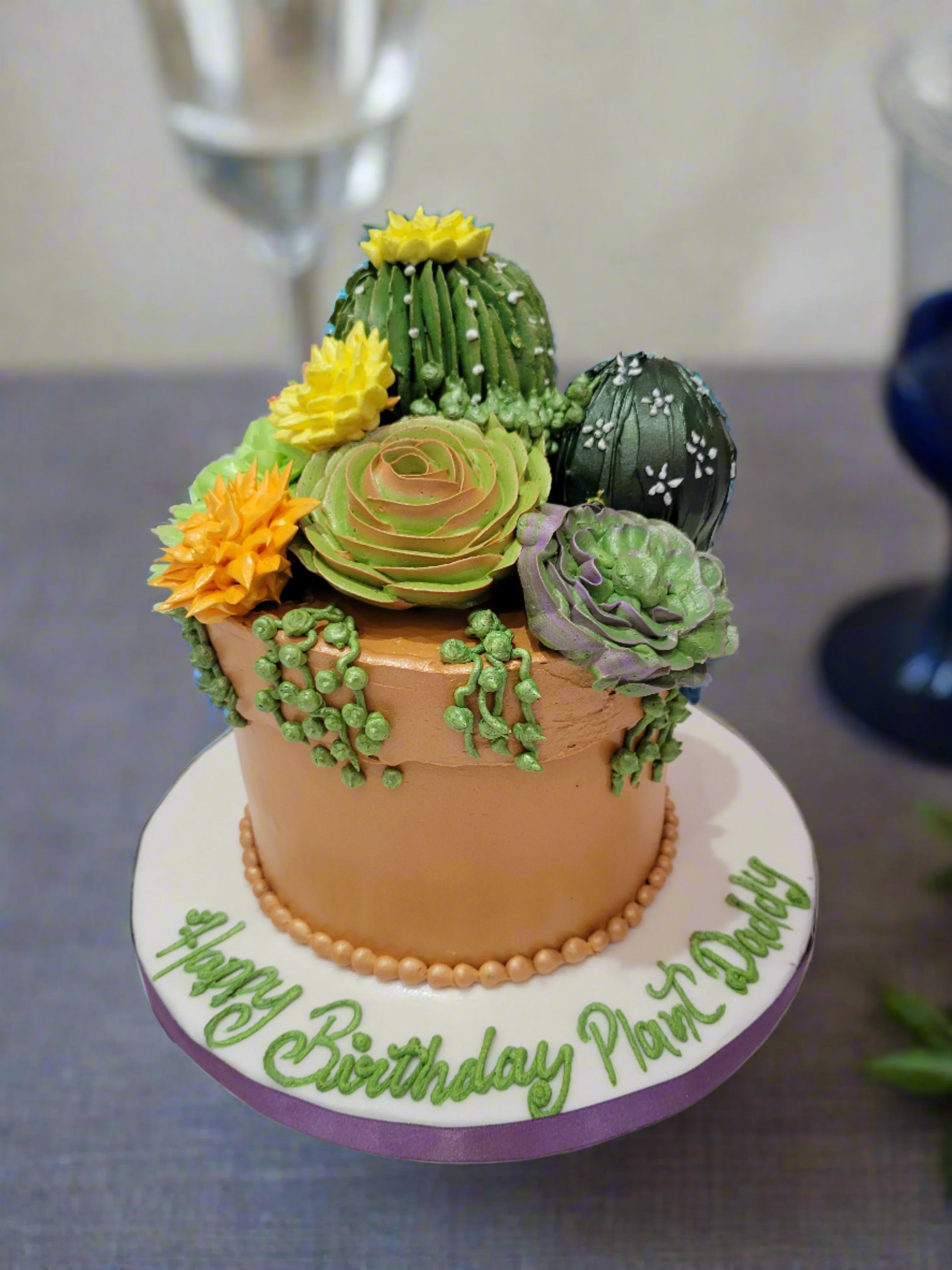 Plant Theme Cream Cake - Image 7