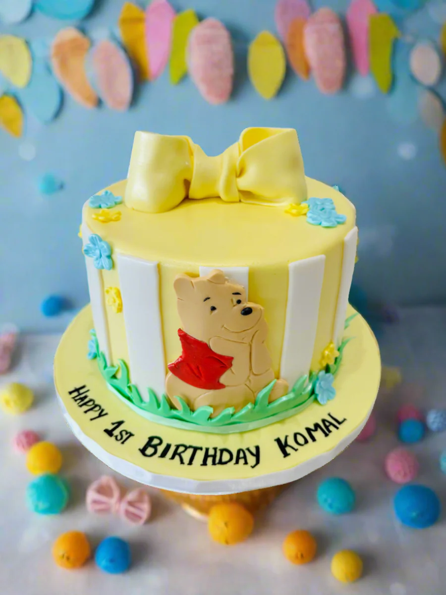 Pooh Theme Fondant Cake - Image 5