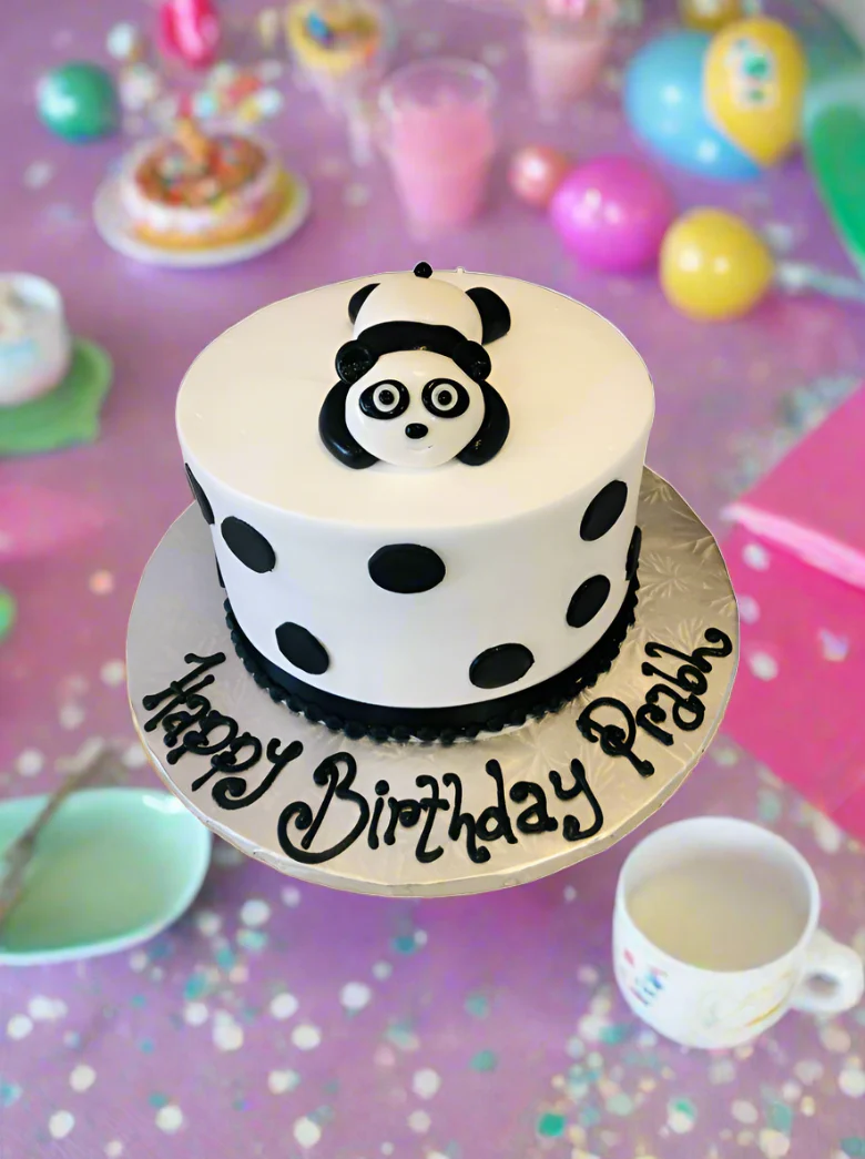 Prabh Panda Fondant Cake - Image 6