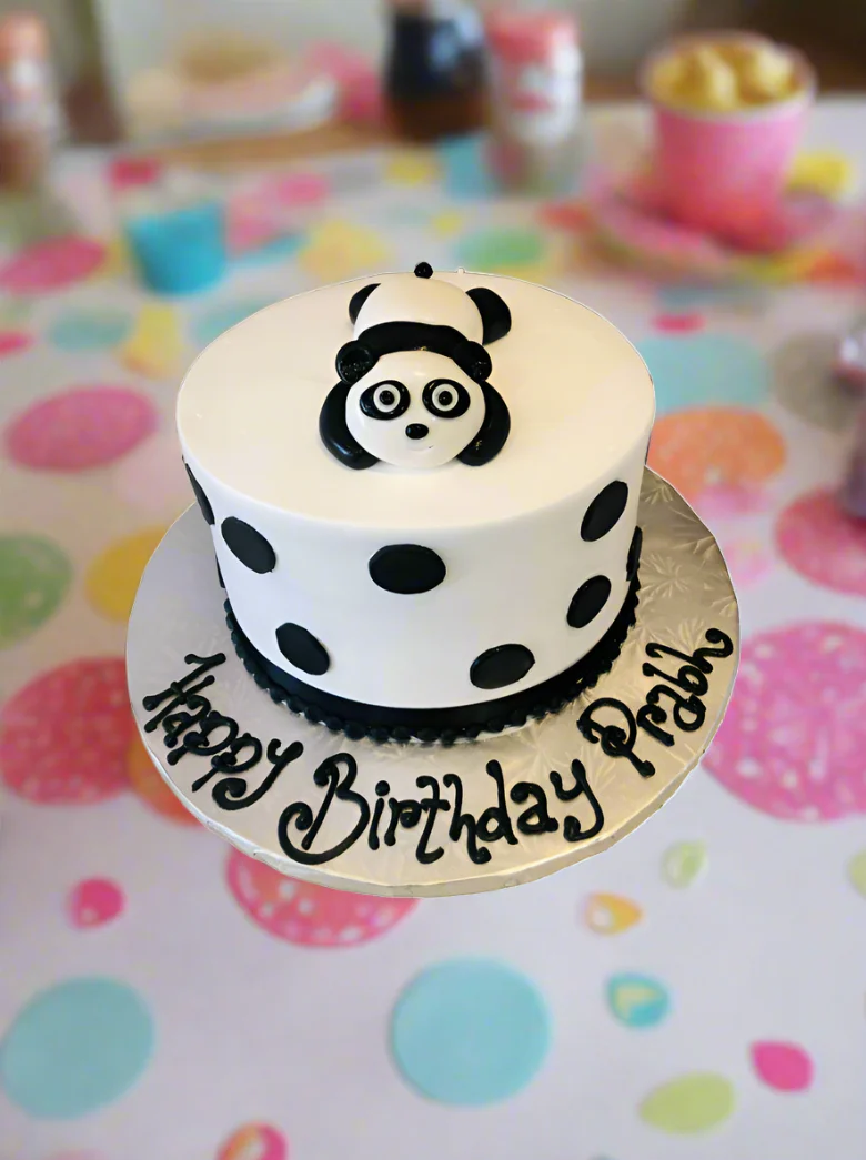 Prabh Panda Fondant Cake - Image 8