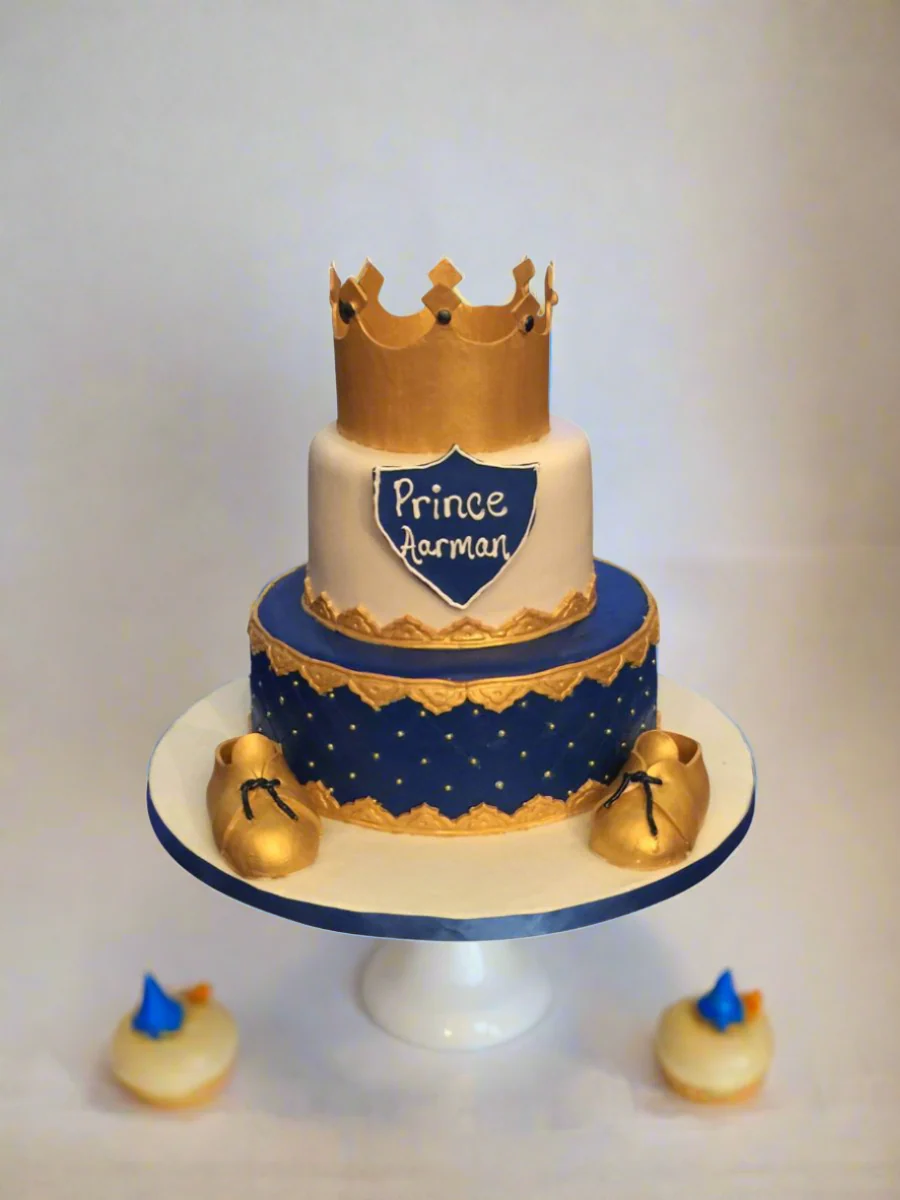 Prince Aarman Crown Cake - Image 4
