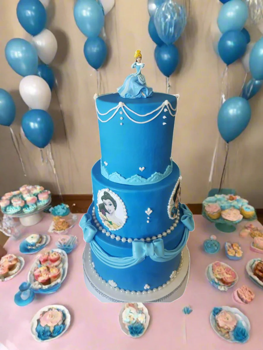 Princess Cinderella Fondant Cake - Image 3