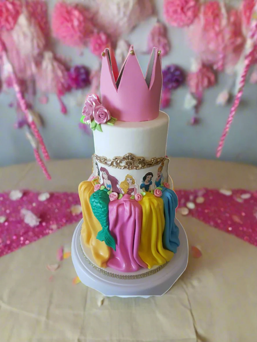 Princess Crown Fondant Cake - Image 2
