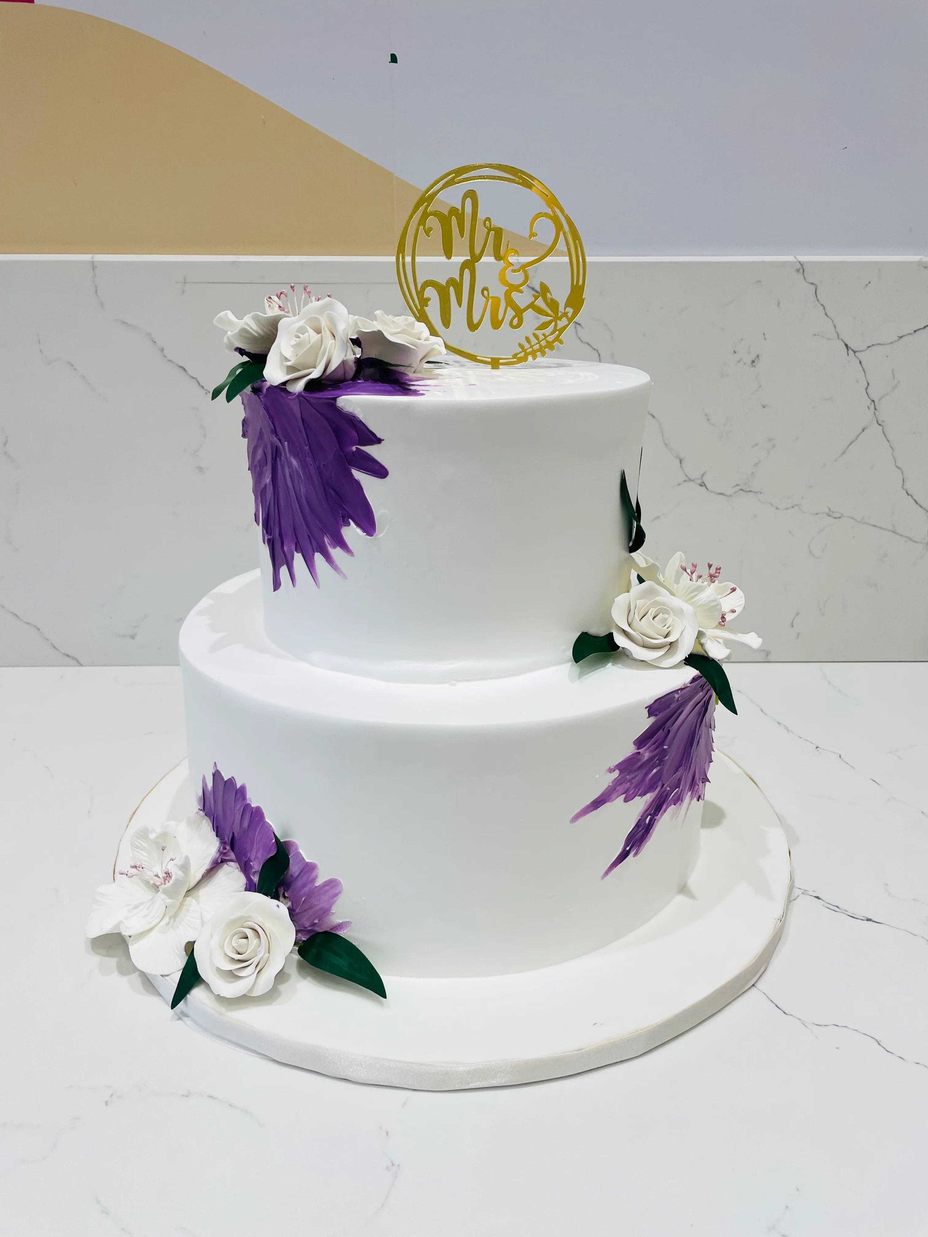 Purple Hues Wedding Cakes - Image 5