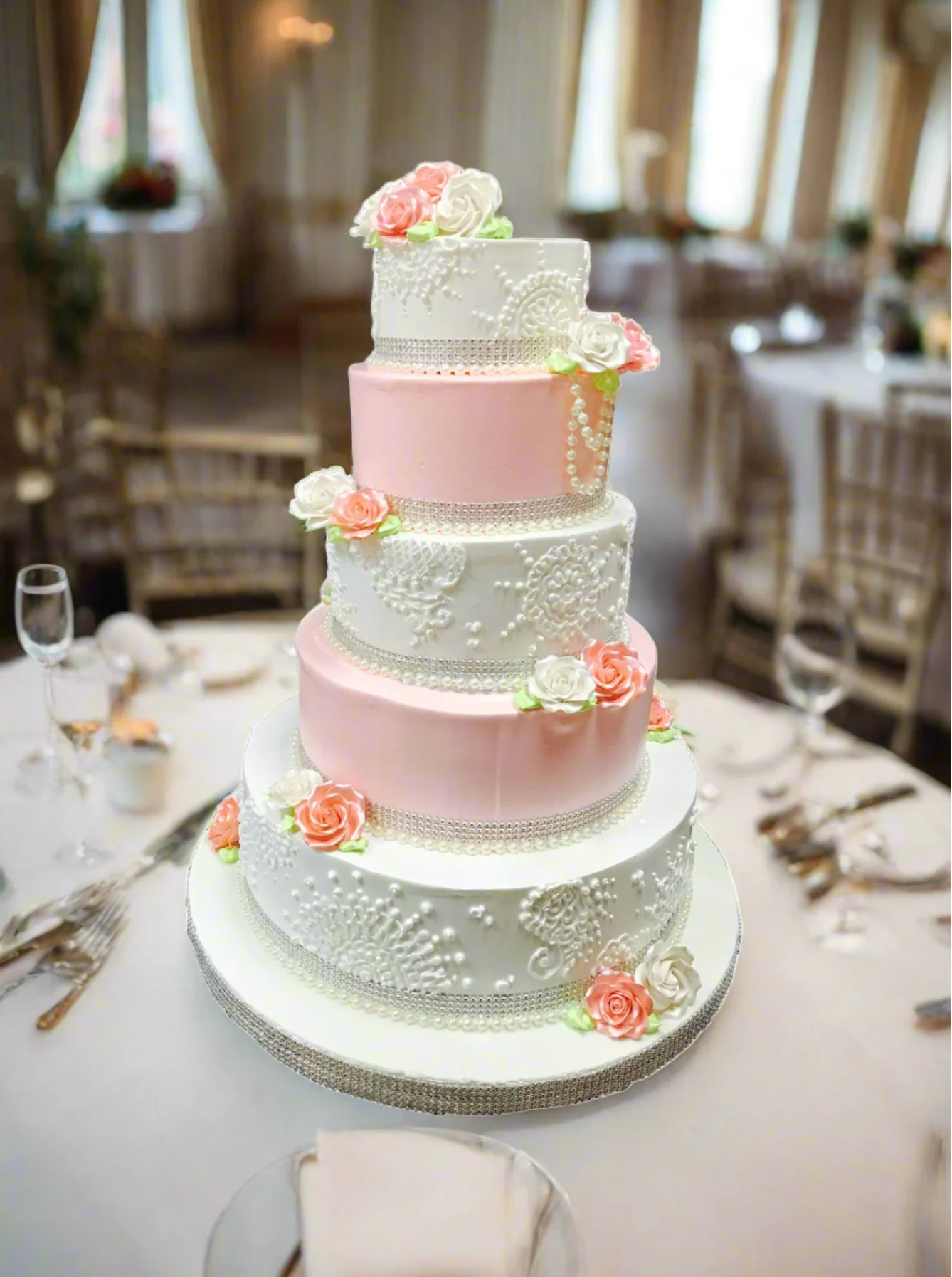 Raj Wedding Cake - Image 2