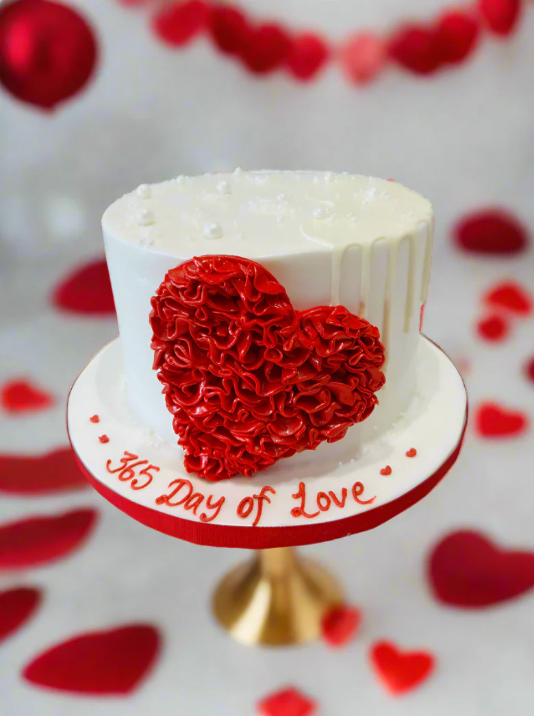 Red Heart Fondant Cake - Image 2