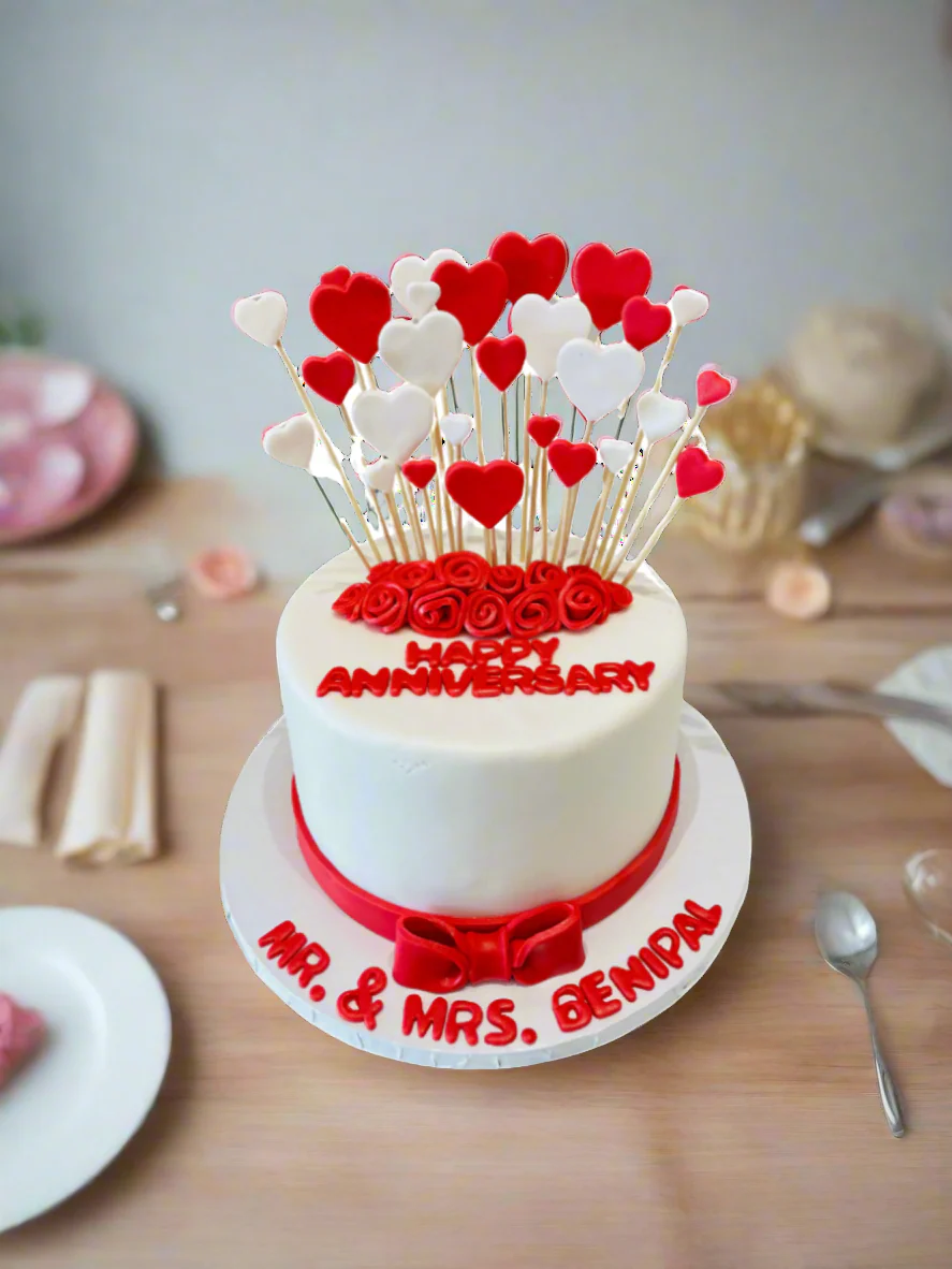 Rising Hearts Fondant Cake - Image 2