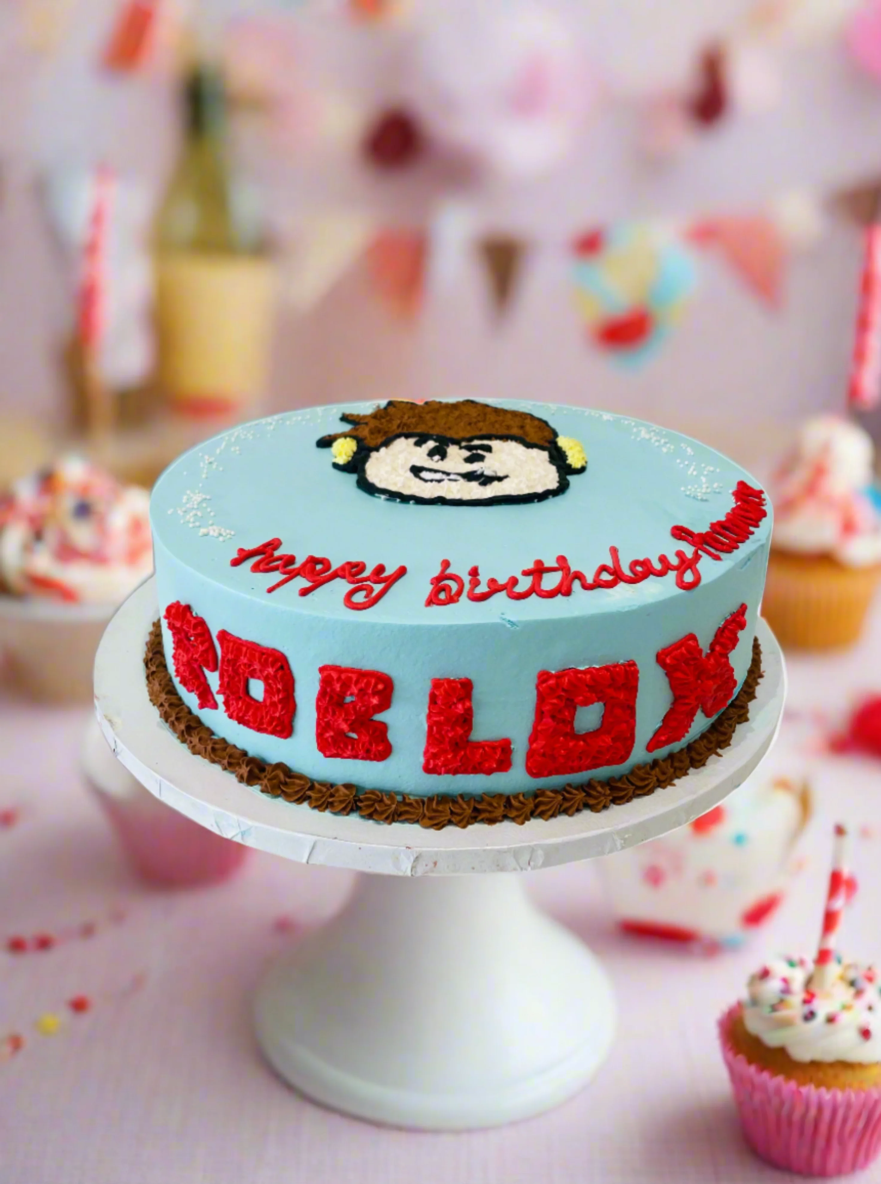 Roblox Blue Cream Cake - Image 7