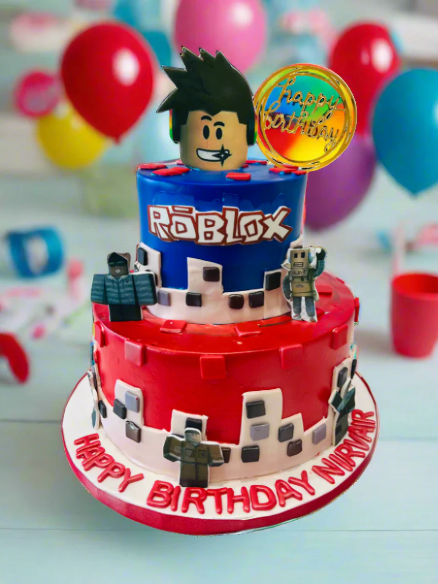 Roblox Fondant Tiered Cake - Image 2
