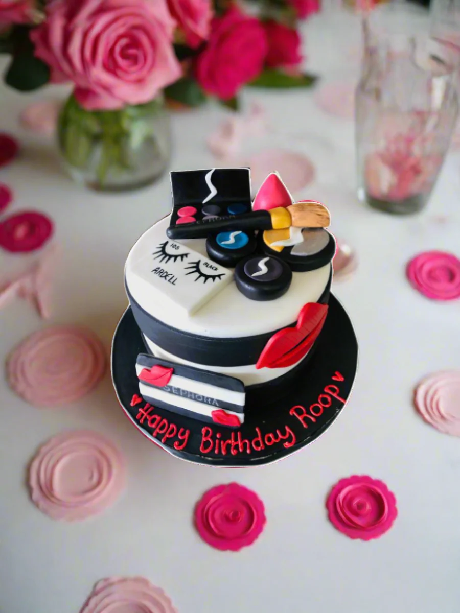 Roop Sephora Makeup Cake - Image 2