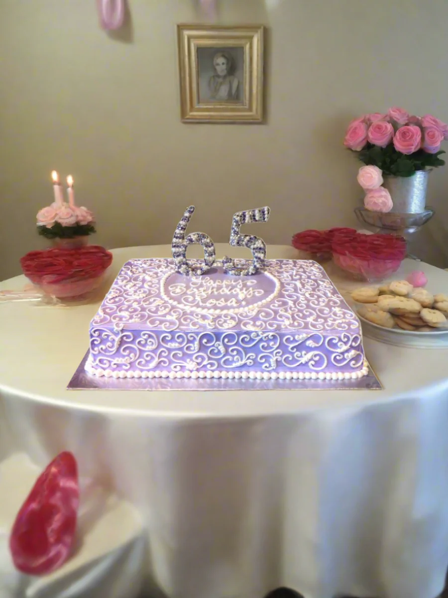Rosa 65Th Birthday Cake - Image 3