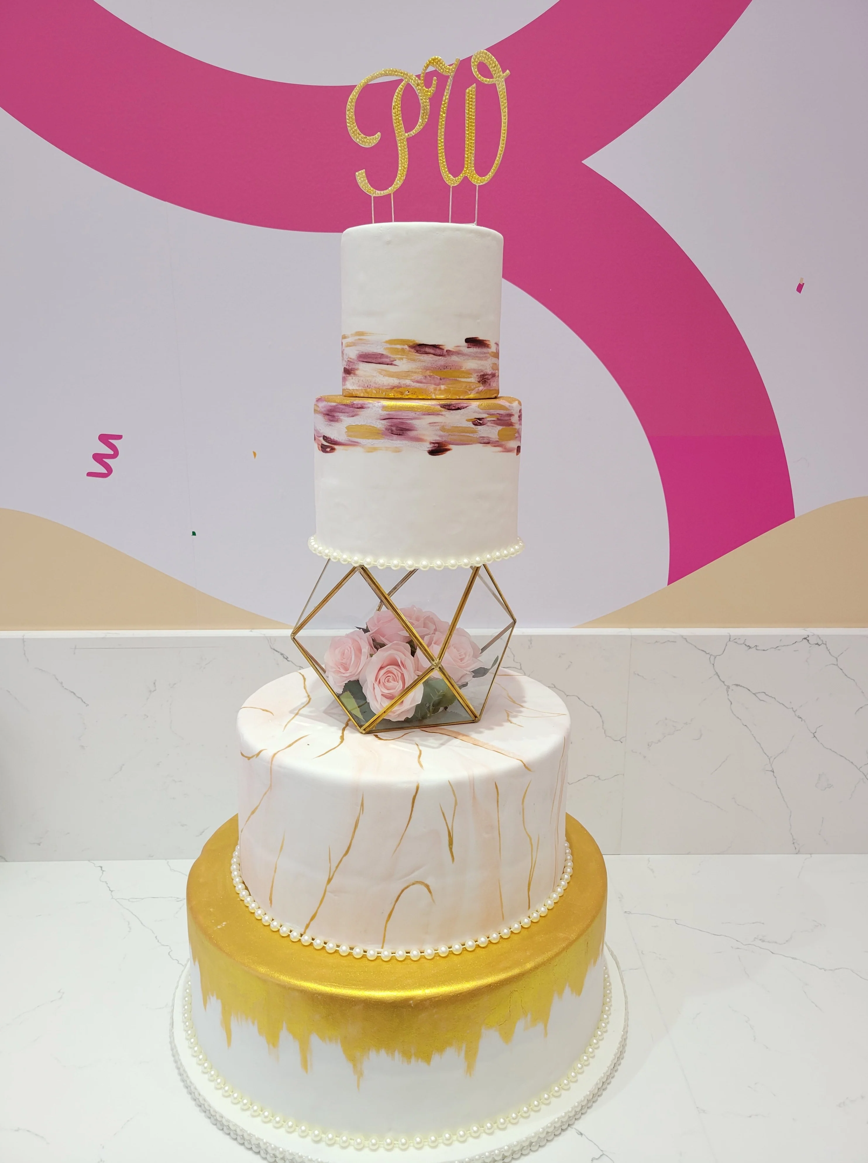 Rosy Pink & Gold Wedding Cake - Image 5