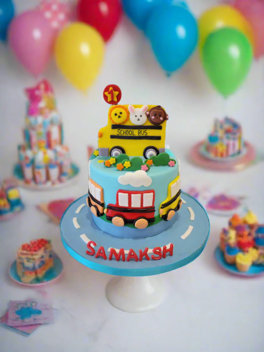 School Bus Fondant Cake - Image 3