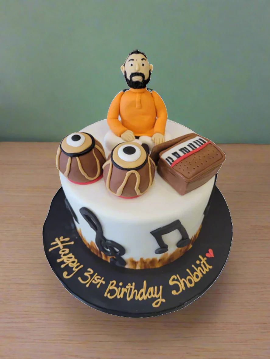 Shobhit Music Fondant Cake - Image 3