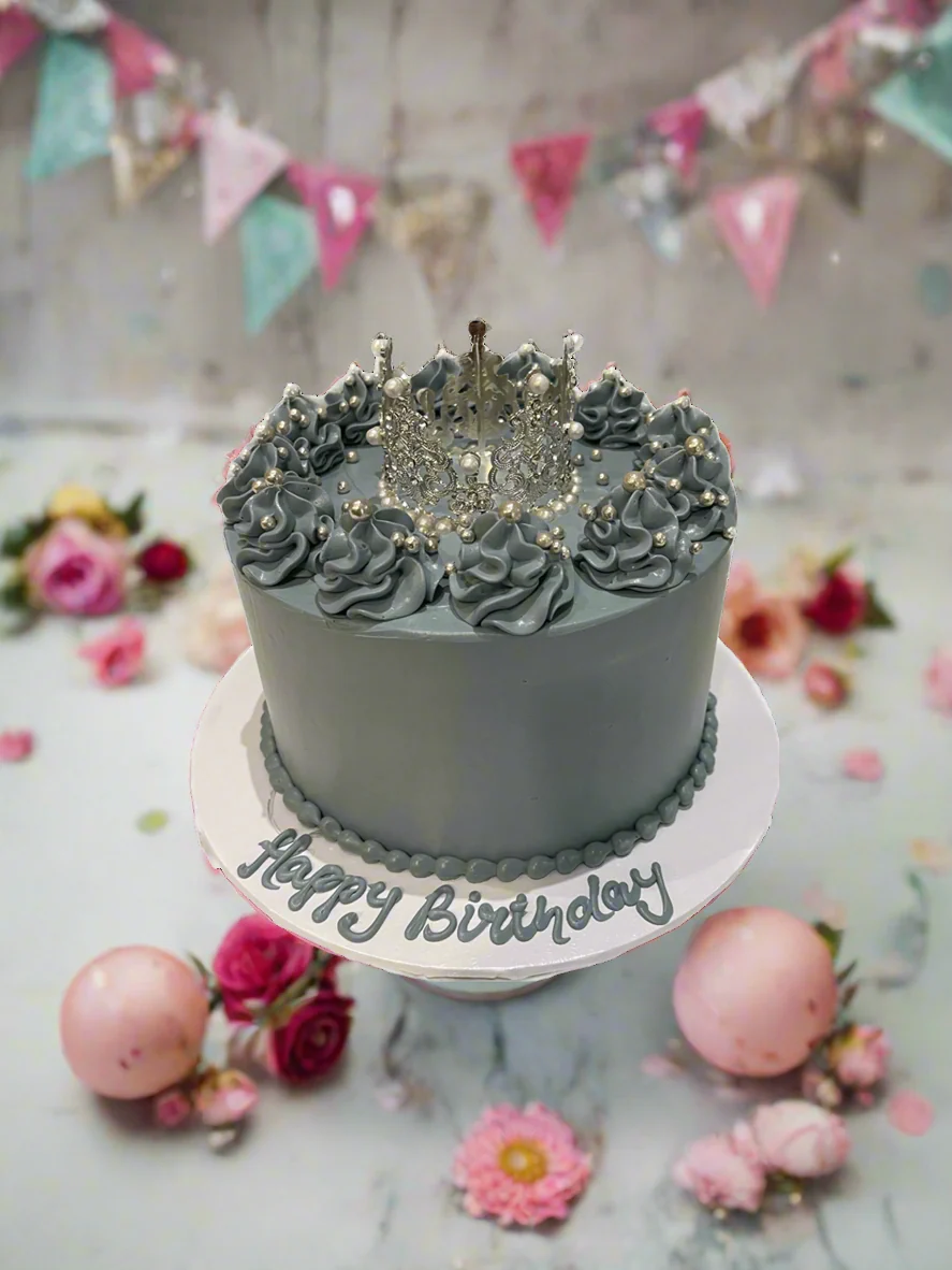 Silver Crown Birthday Cake - Image 2