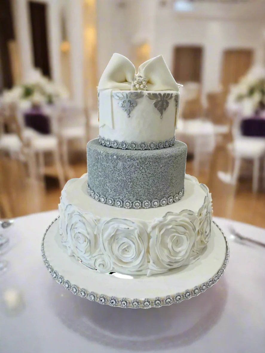 Silver Fondant Wedding Cake - Image 2