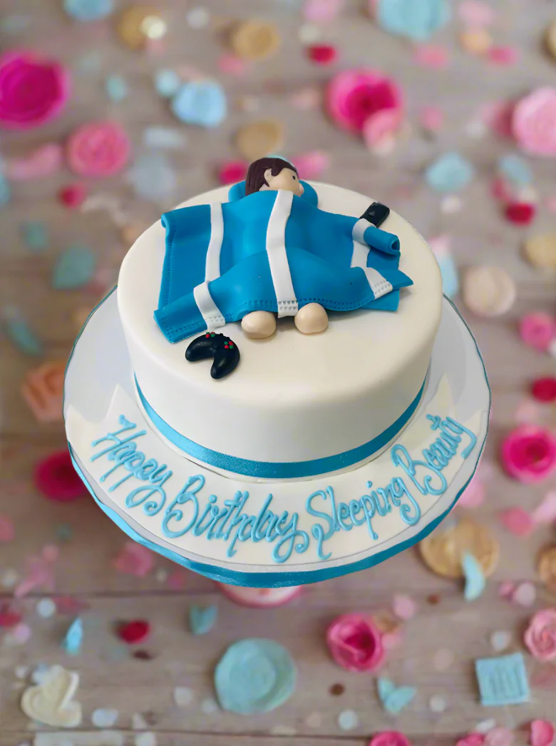 Sleeping Beauty Fondant Cake - Image 2