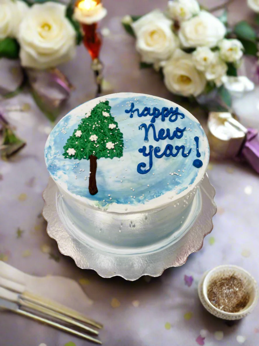 Snowy New Year Cake - Image 4