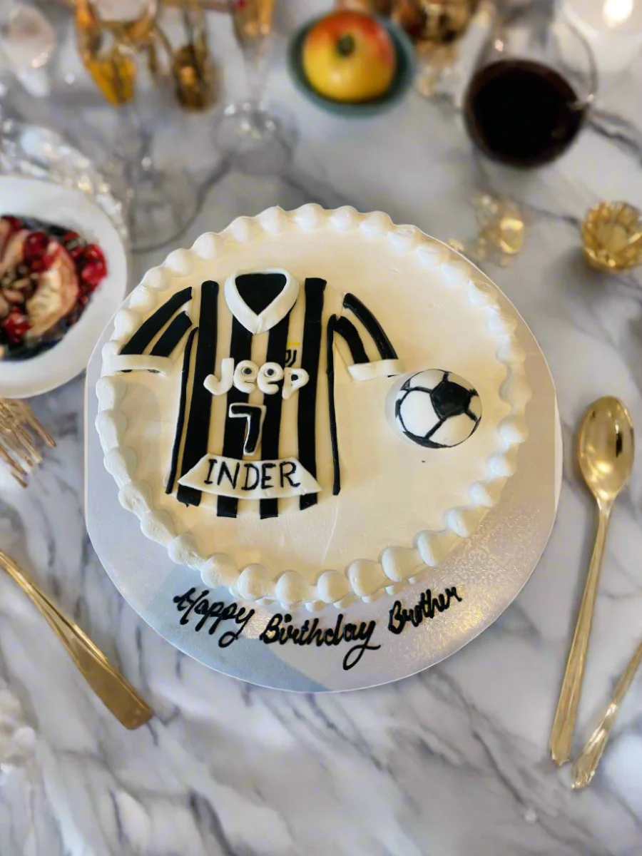 Soccer Jersey Birthday Cake - Image 4
