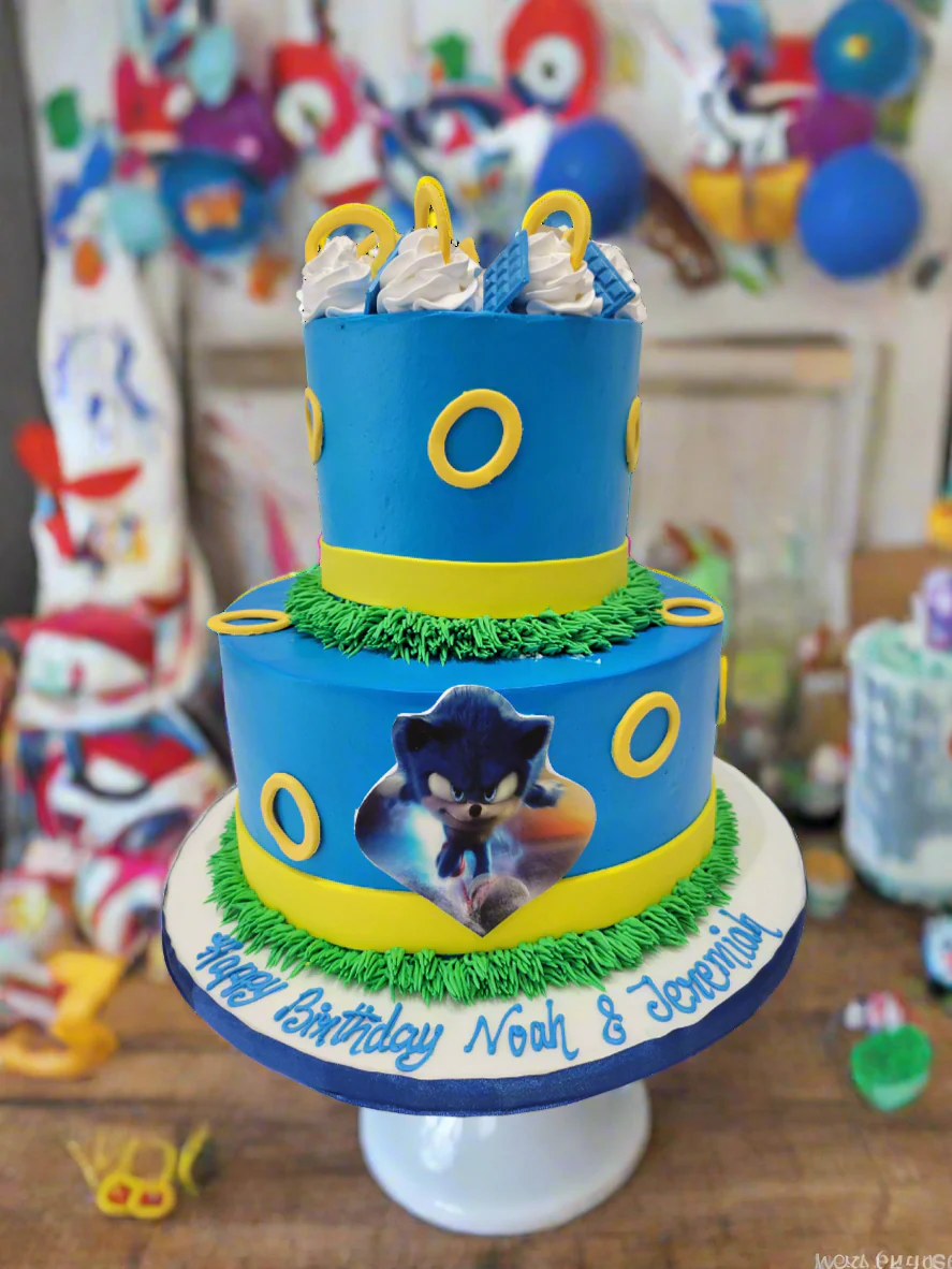 Sonic Cream Tiered Cake - Image 2
