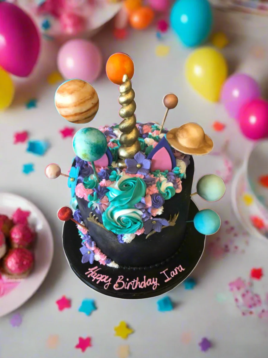 Space Unicorn Fondant Cake - Image 6