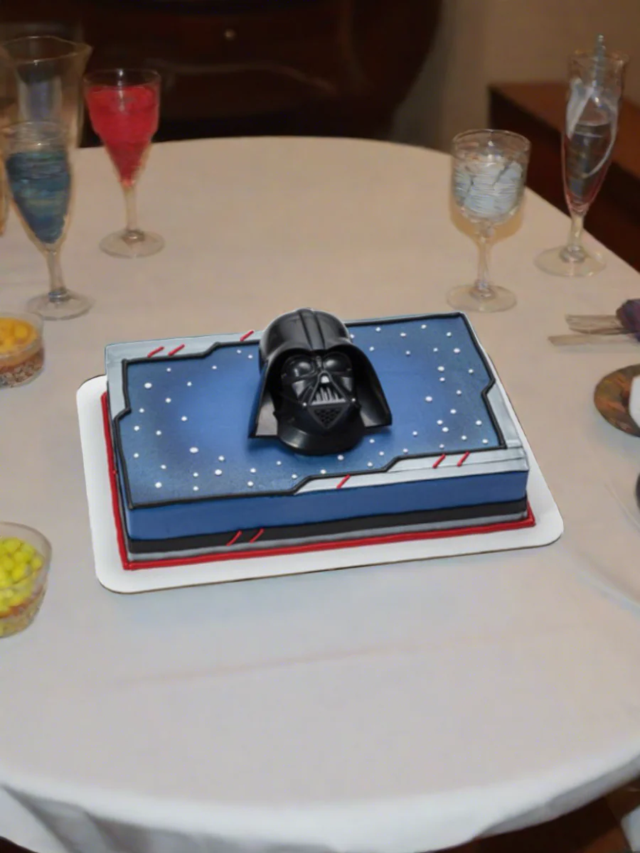 Star Wars Darth Vader Cake - Image 2
