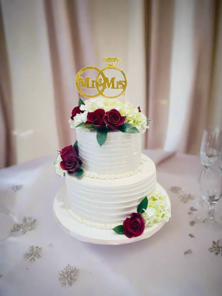 Steve Wedding Cake - Image 4