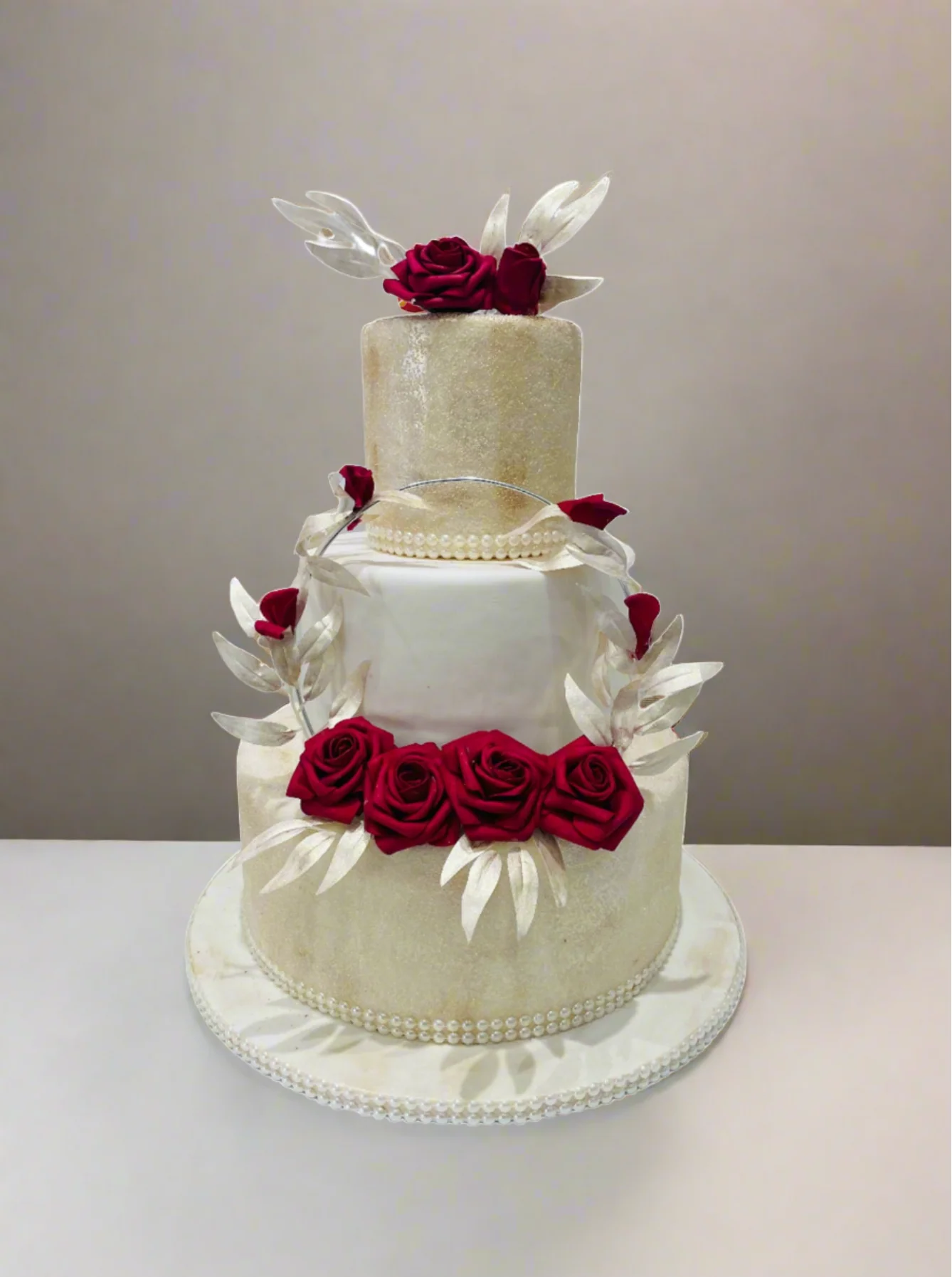 String Garland Wedding Fondant Cake - Image 4