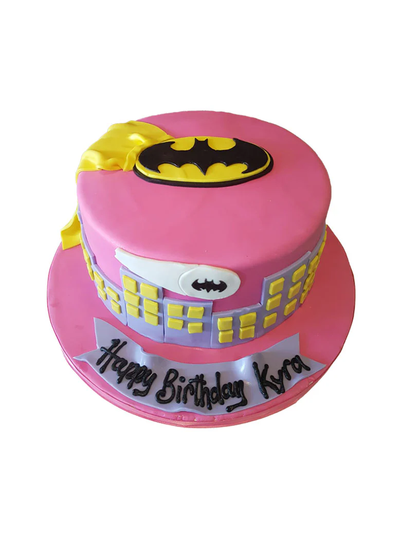 Supergirl Fondant Cake - Image 5