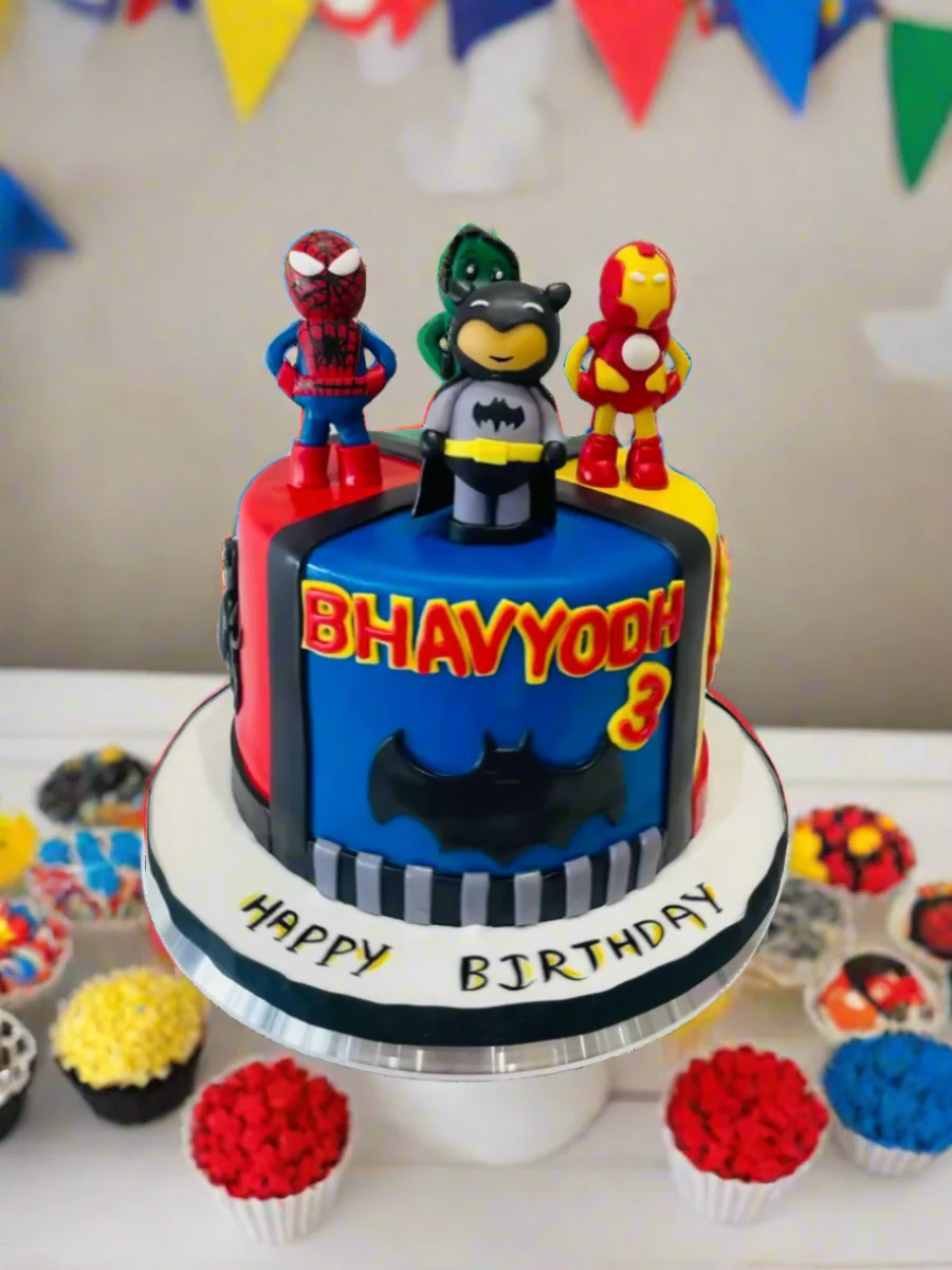 Superheroes Fondant Cake - Image 2