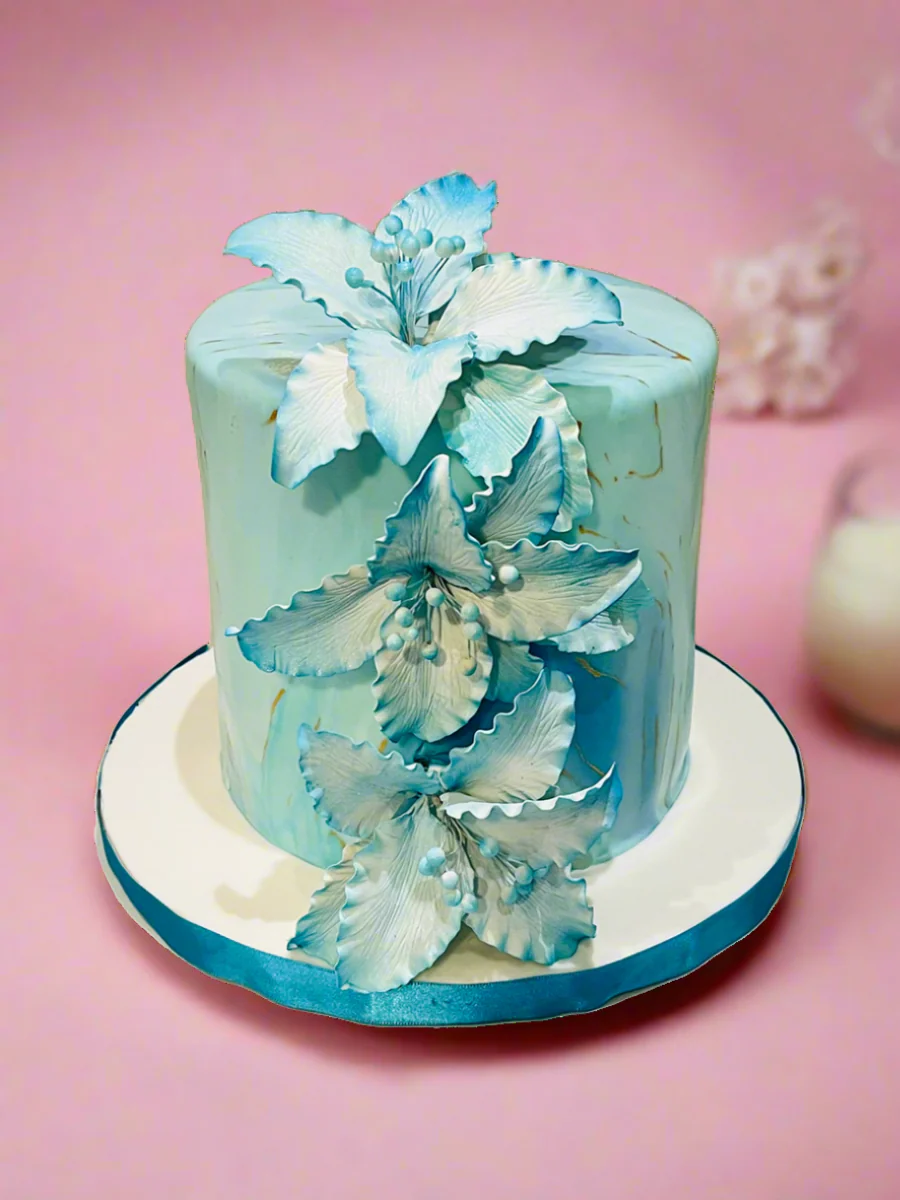 Teal Floral Fondant Cake - Image 9