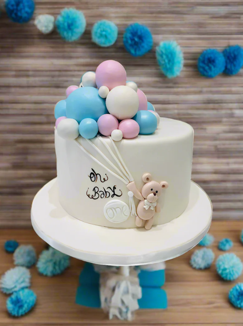 Teddy Balloon Fondant Cake - Image 3
