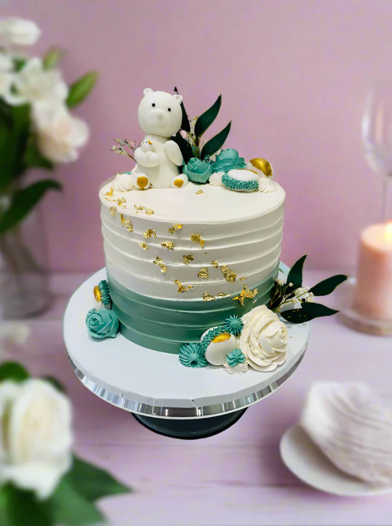 Teddy Cream Birthday Cake - Image 4