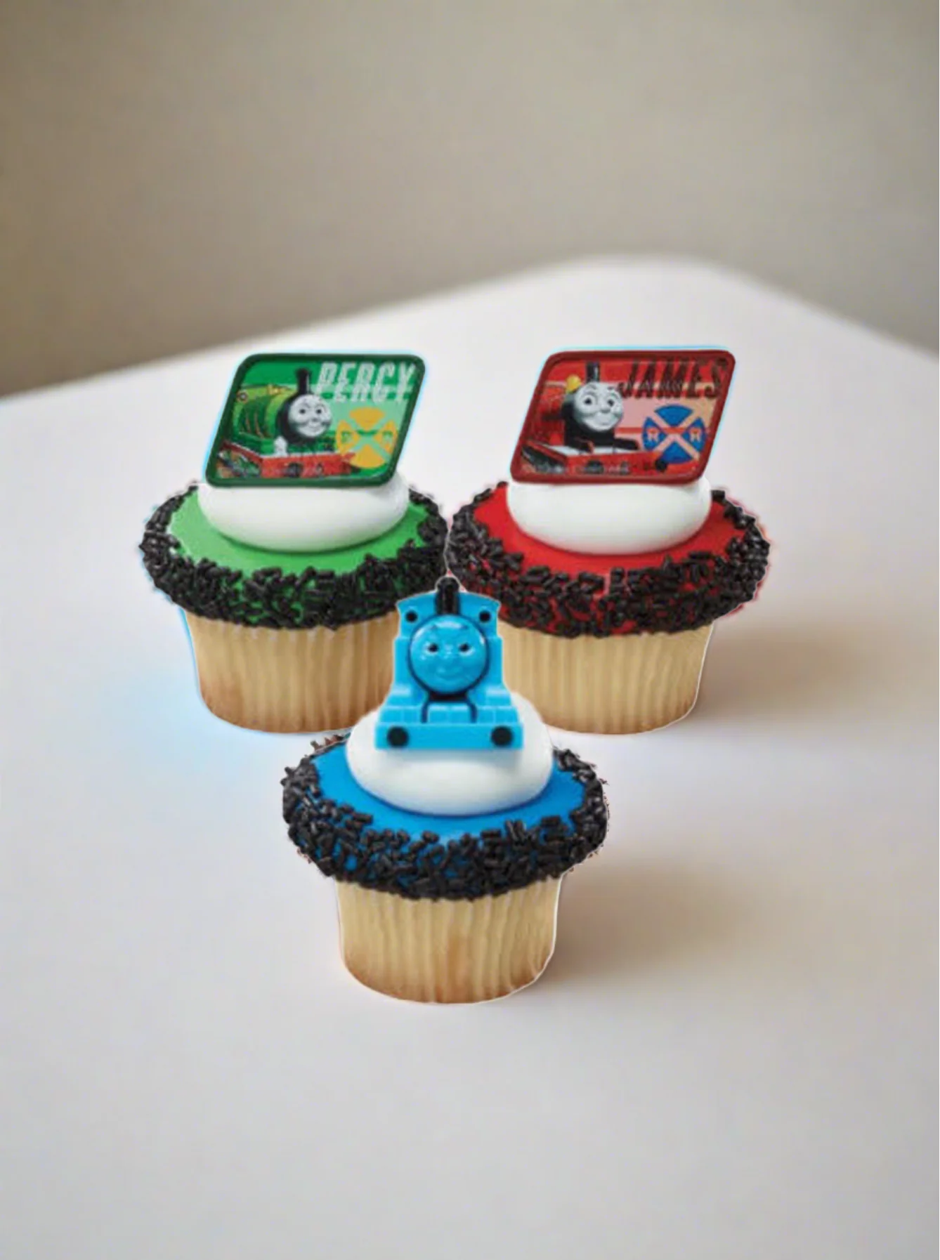 Thomas & Friends Ring Cupcakes - (Pack of 6) - Image 4