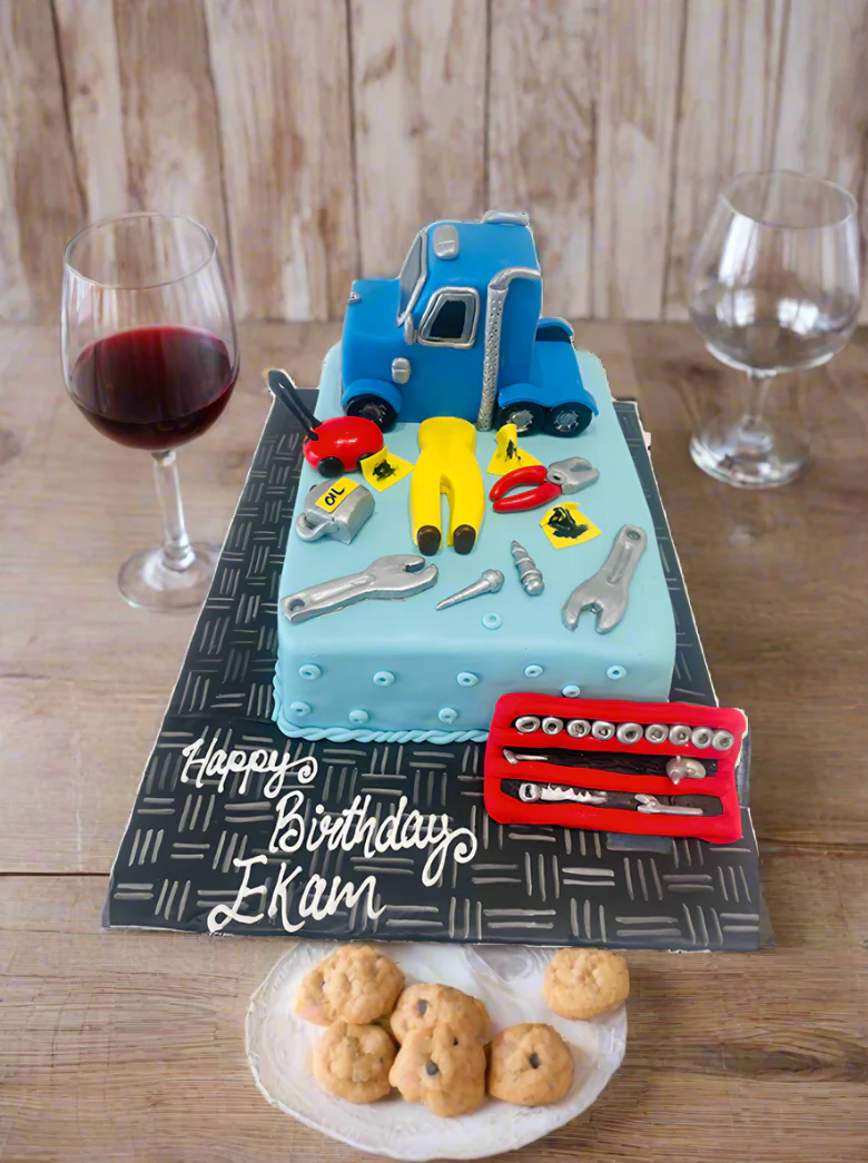 Truck Mechanic Fondant Cake - Image 2