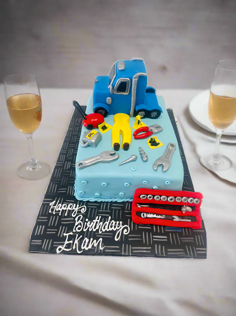 Truck Mechanic Fondant Cake - Image 3