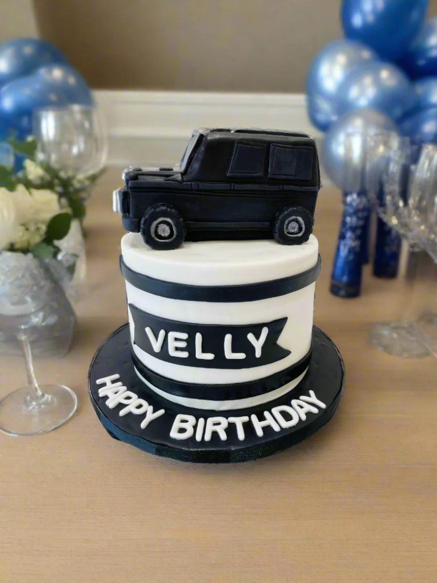 Velly Jeep Fondant Cake - Image 3