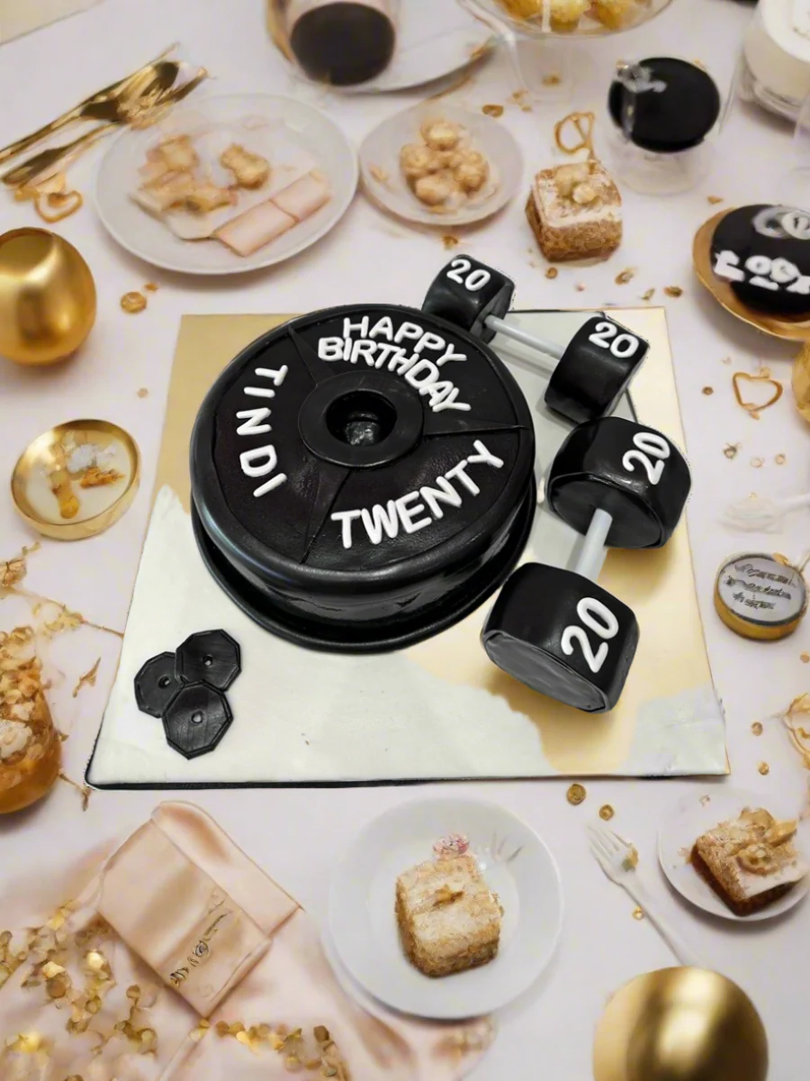 Weight Molded Gym Fondant Cake - Image 3