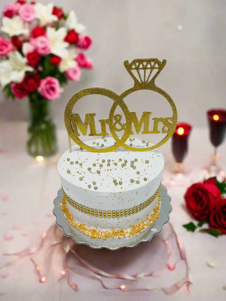 White & Gold Mr. & Mrs. Cake - Image 2