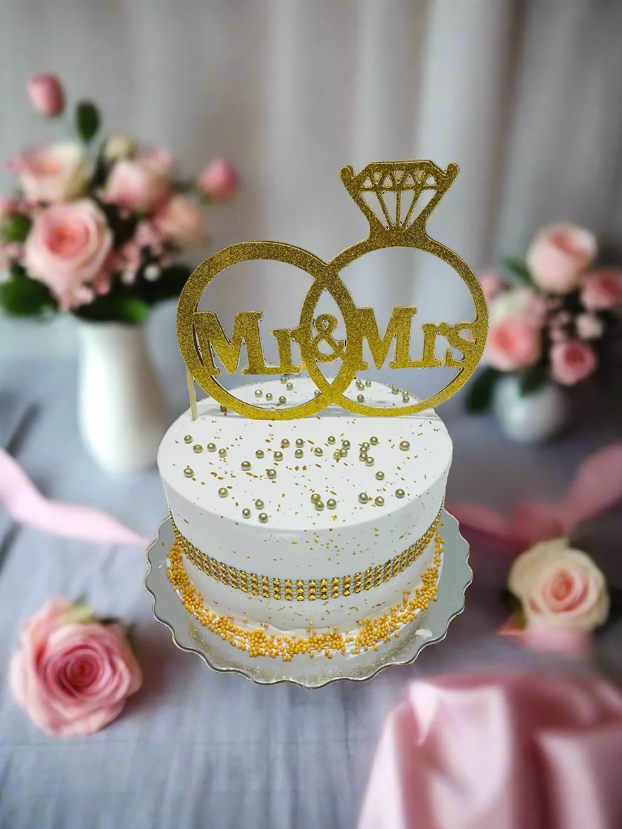 White & Gold Mr. & Mrs. Cake - Image 3