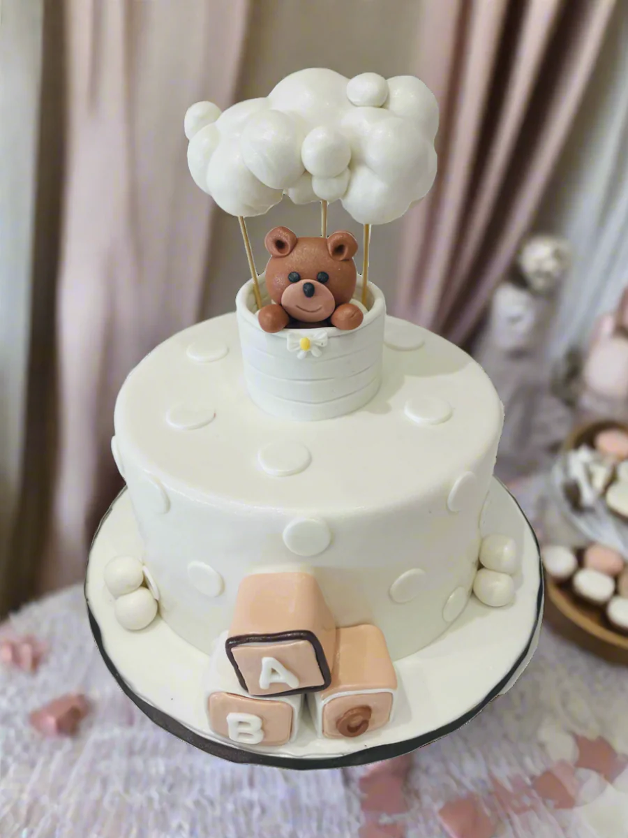 White Hot Air Balloon Fondant Cake - Image 6