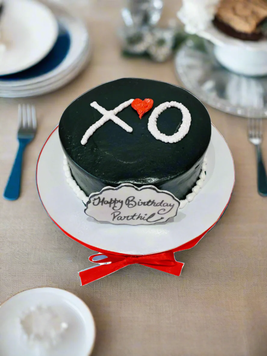 Xoxo Love Birthday Cake - Image 2