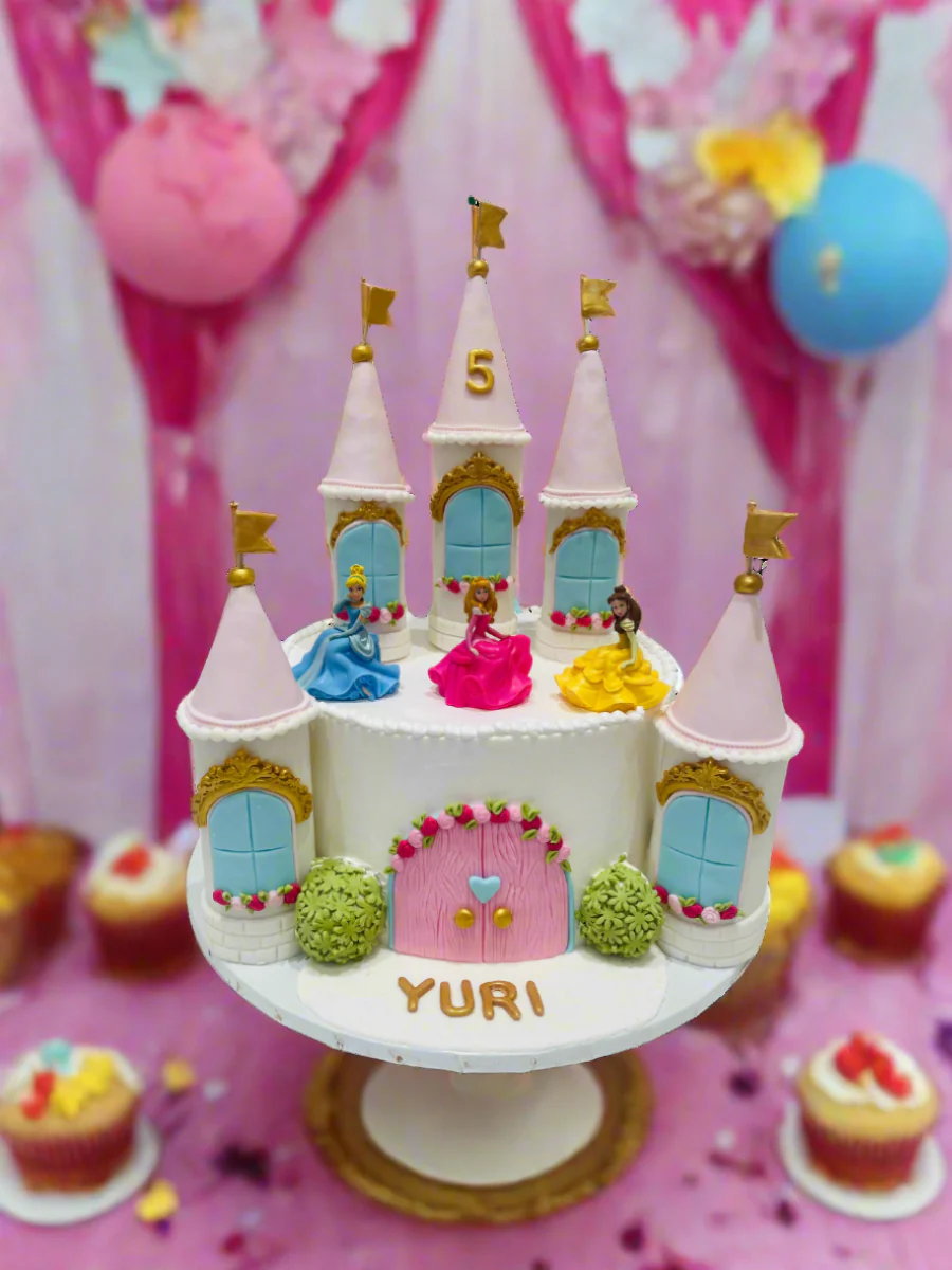 Yuri Disney Castle Cream Cake - Image 2