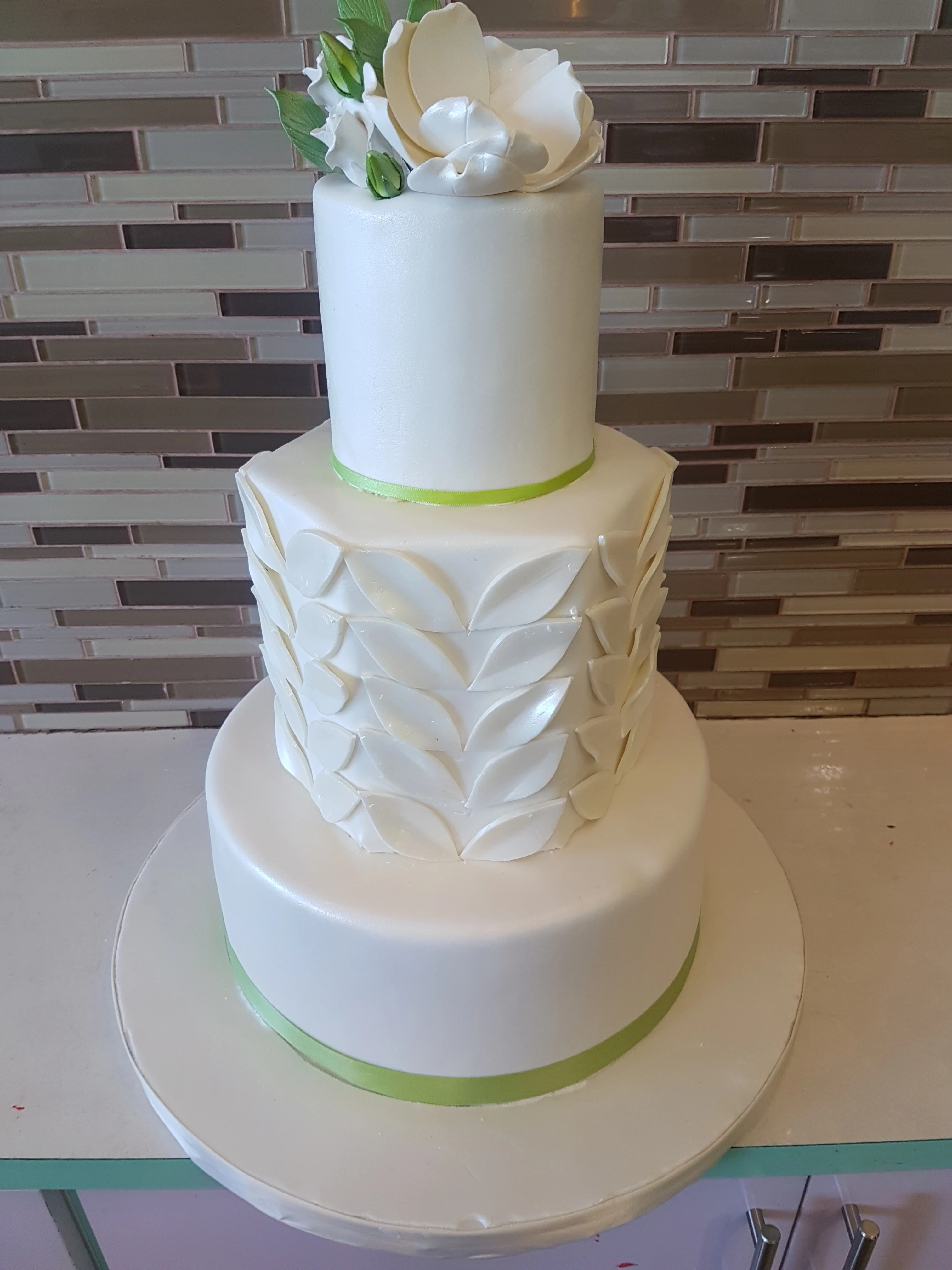 Zilo Wedding Cake - Image 5